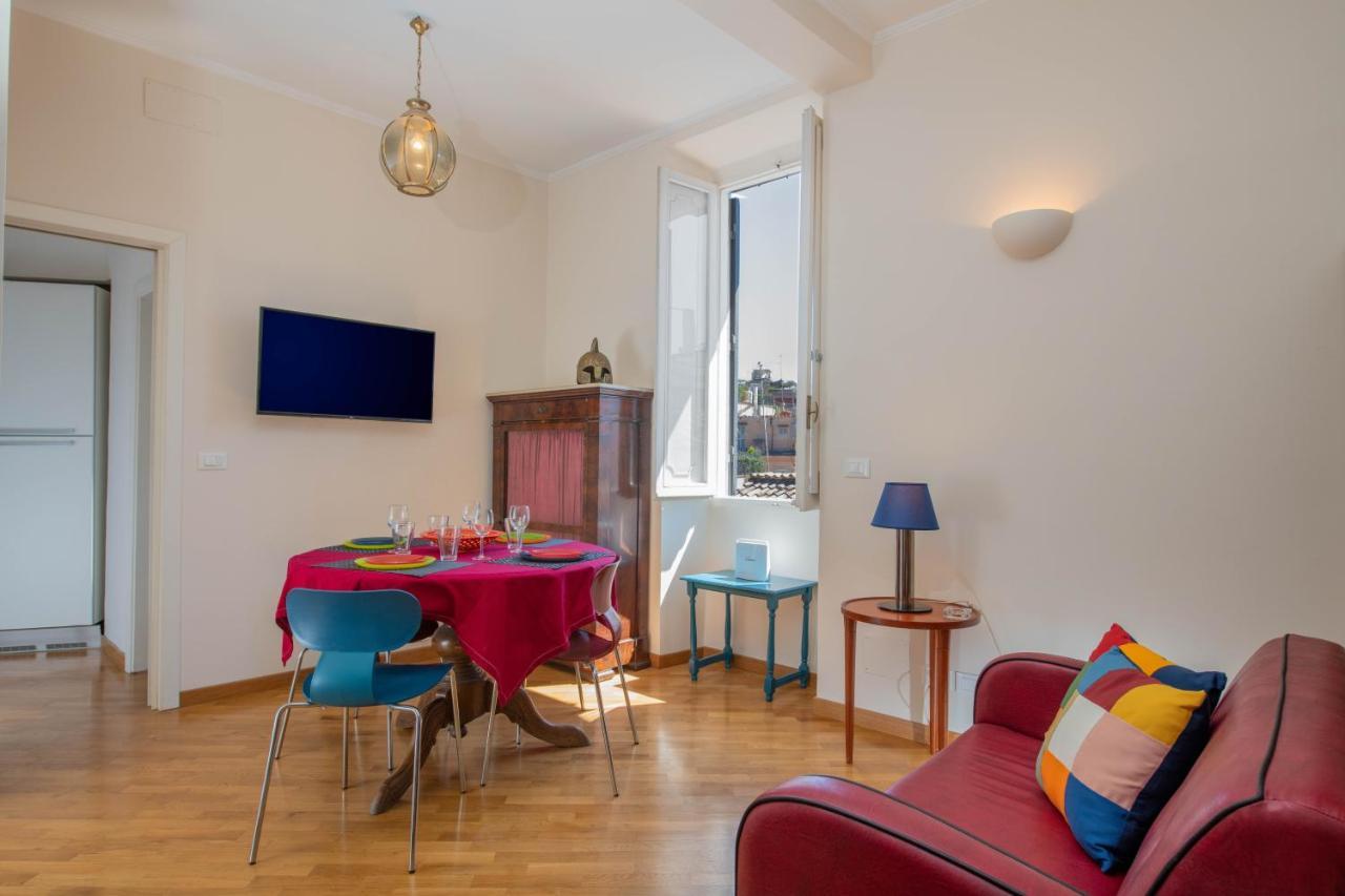 Banchi Apartments - Castel Sant'Angelo Рим Екстер'єр фото